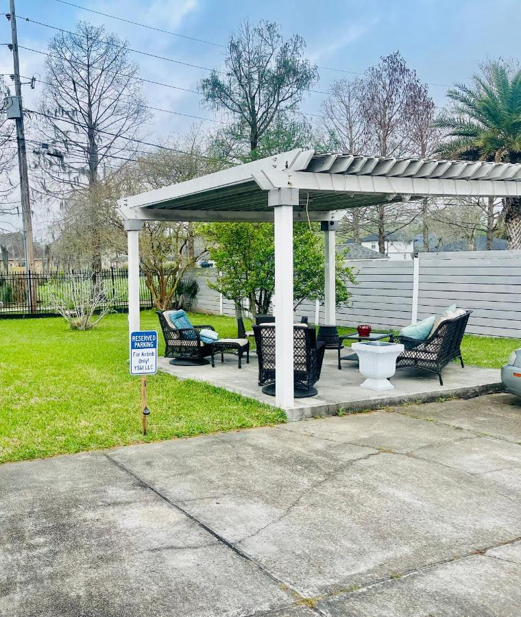 Serenity Home LaPlace Exterior photo